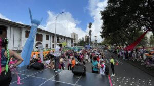 bailatón de colores Confa