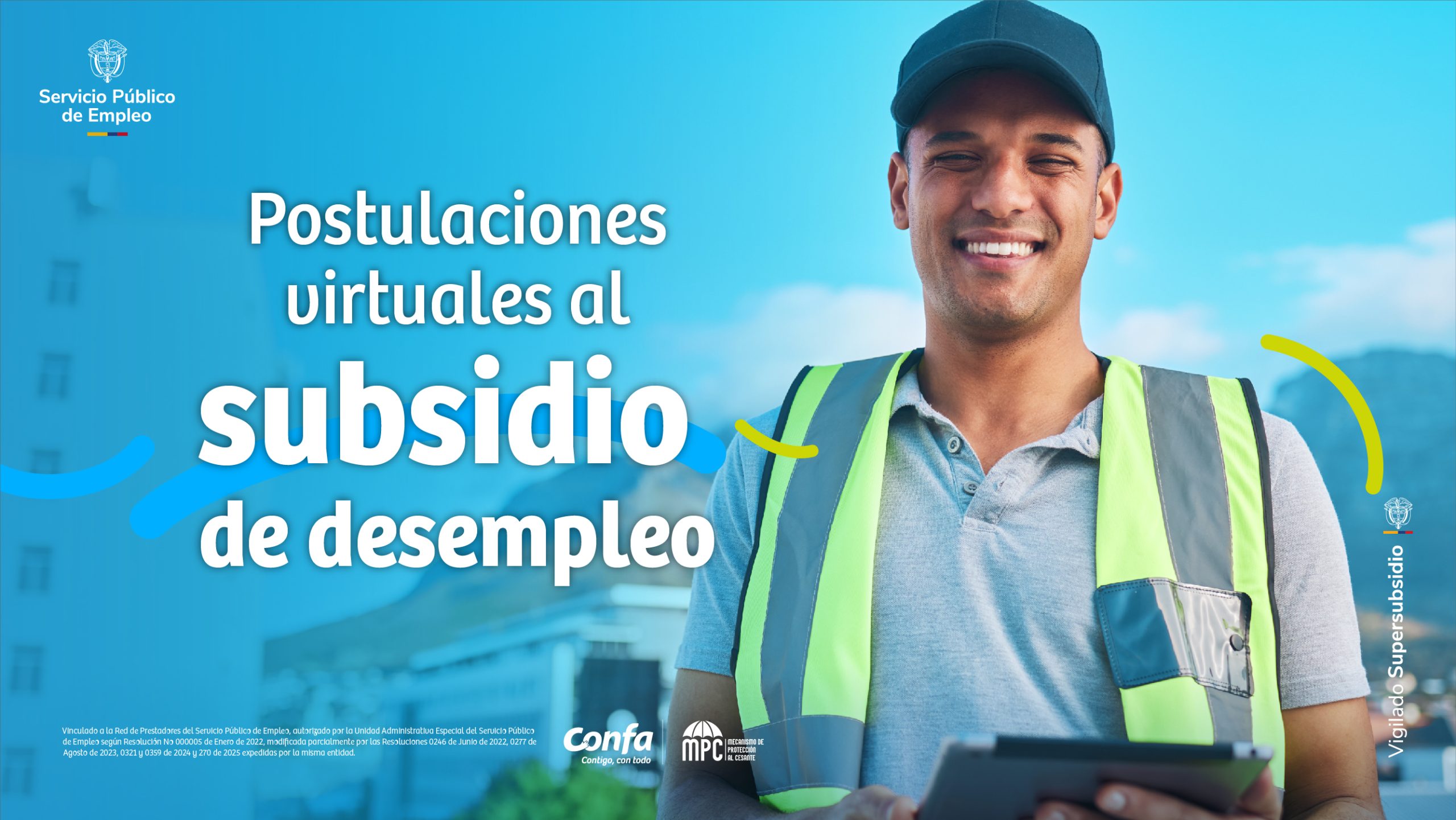 Persona sonrié feliz porque se postuño al subsidio de desempleo